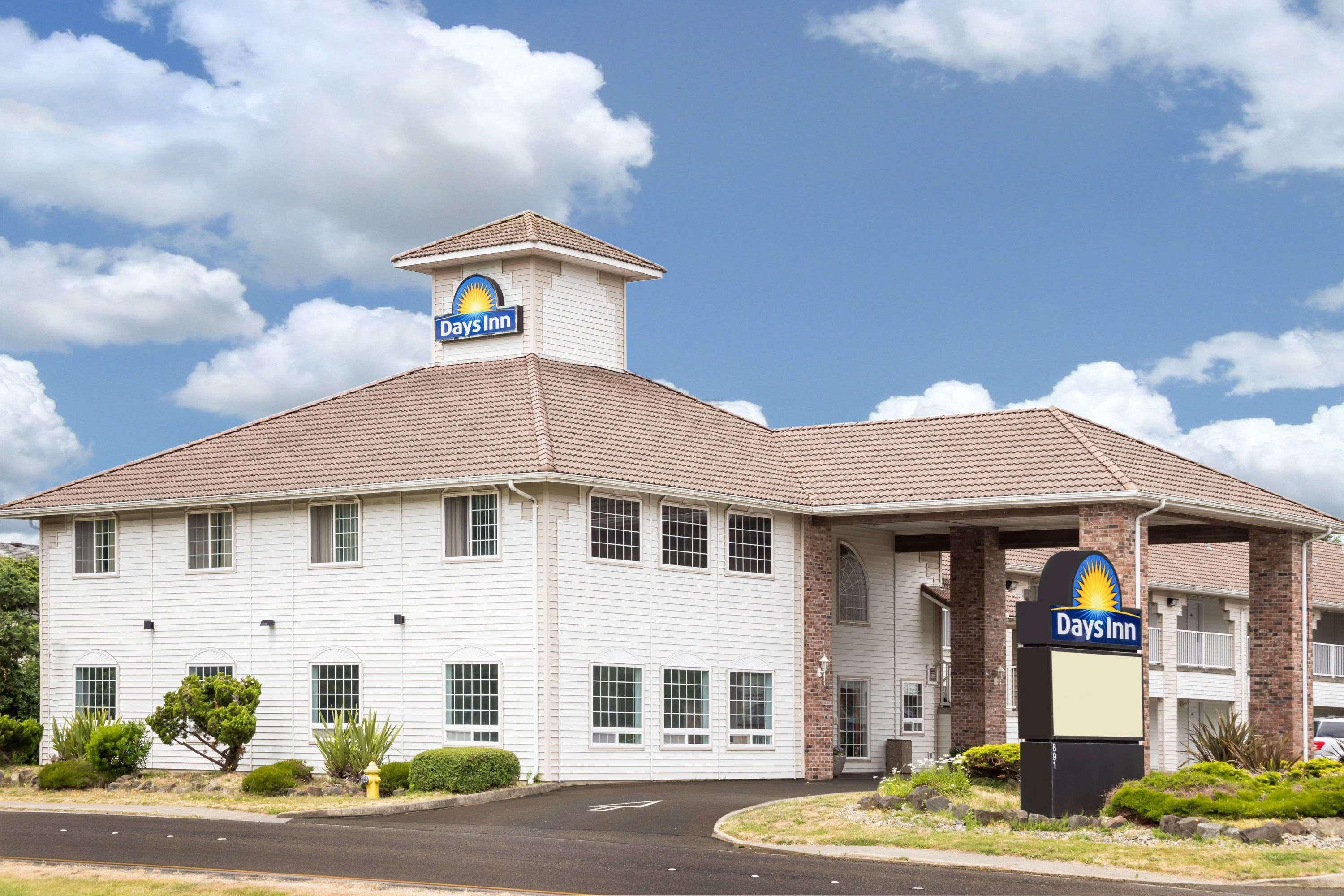 Days Inn By Wyndham Ocean Shores Esterno foto