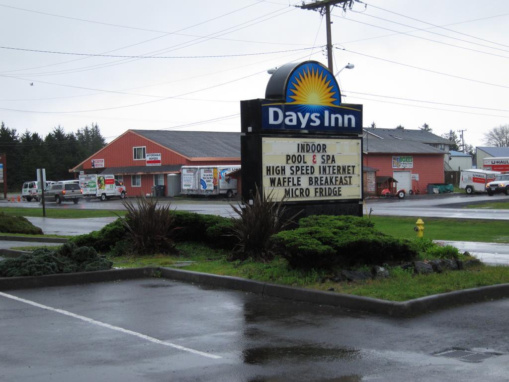 Days Inn By Wyndham Ocean Shores Esterno foto